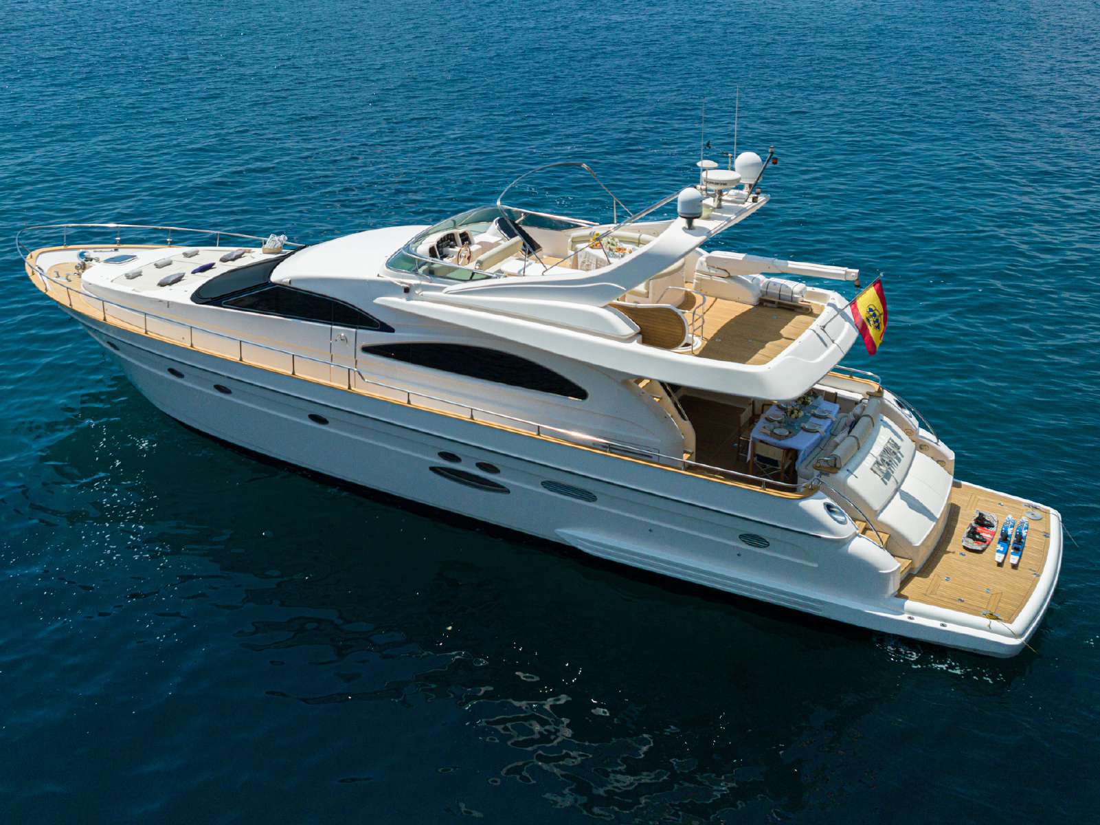 Astondoa 72, view 2