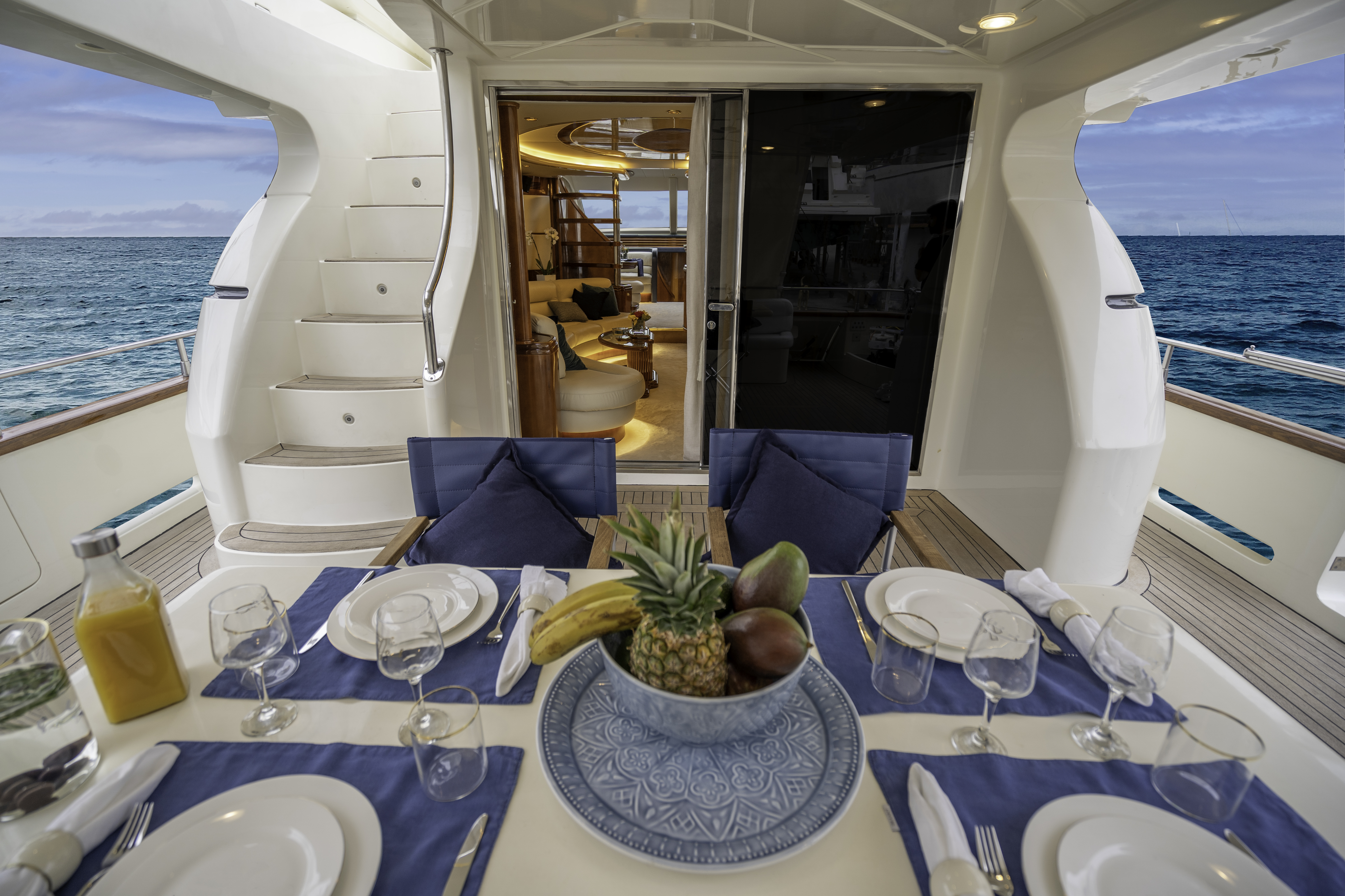 Azimut 74 Solar, view 3