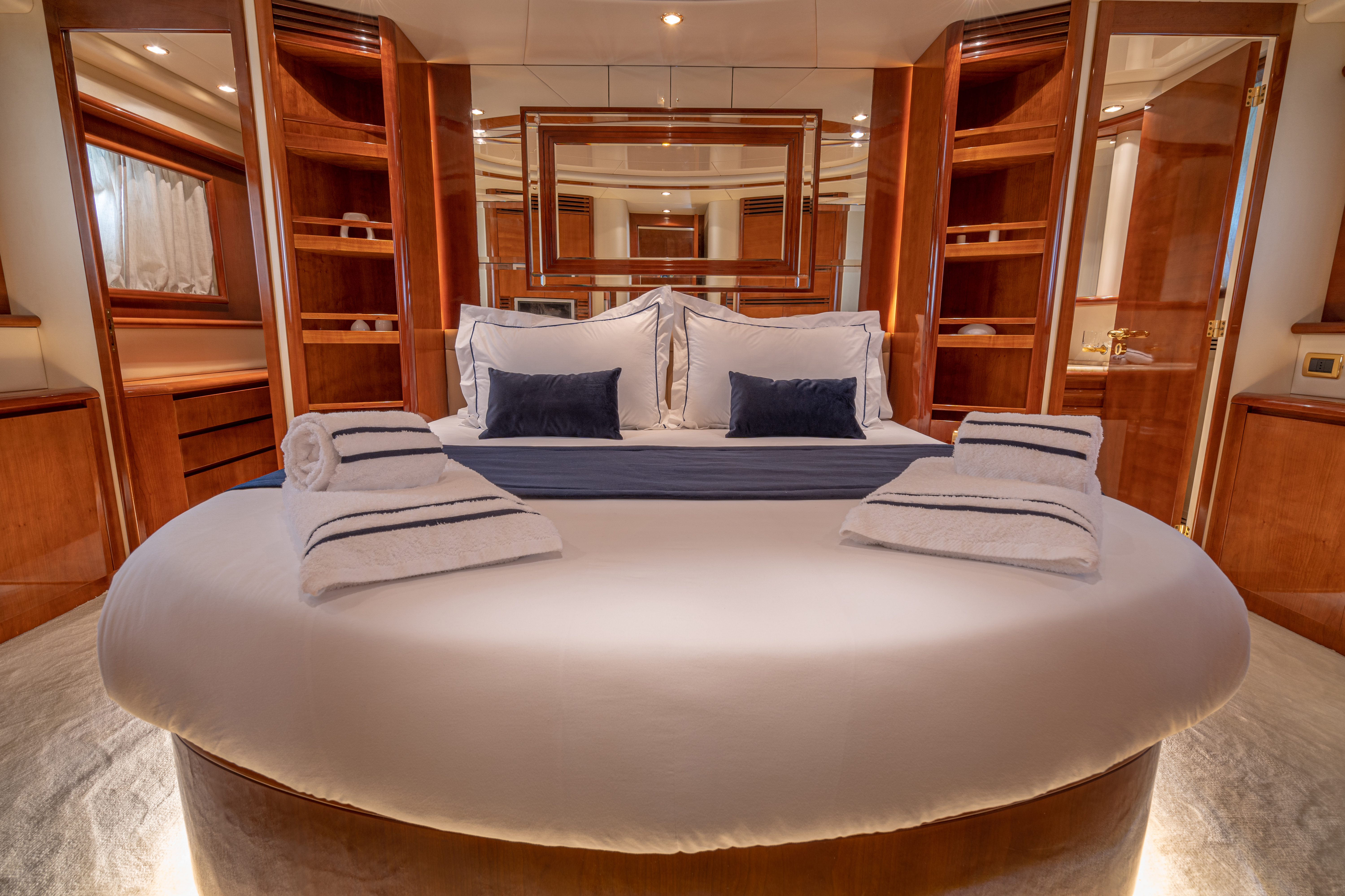 Azimut 74 Solar, view 5