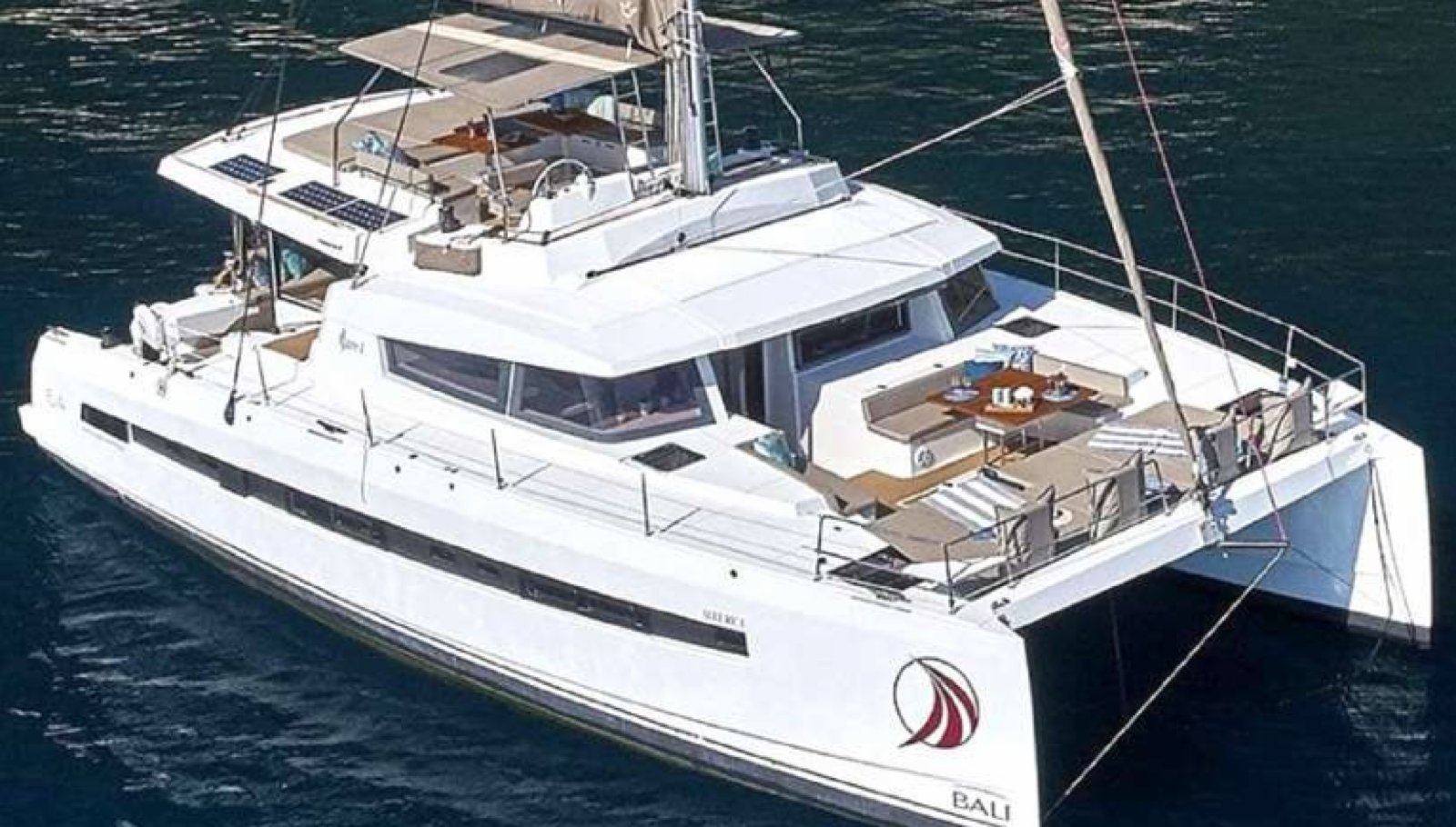 Catamaran Bali 54