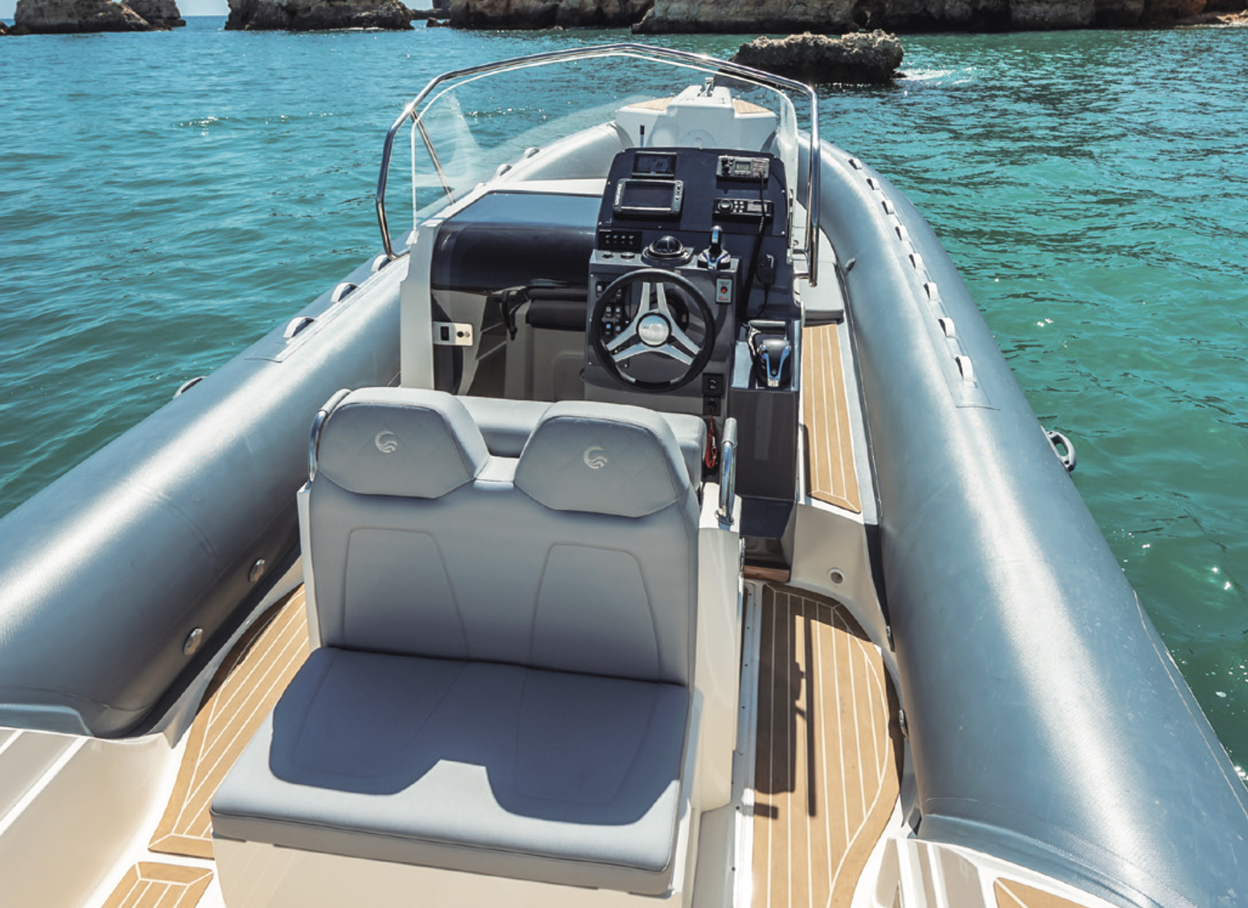 Capelli Tempest 850, view 4