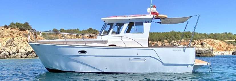 Classic Boat (Portimão) Boat Rental Algarve Portugal