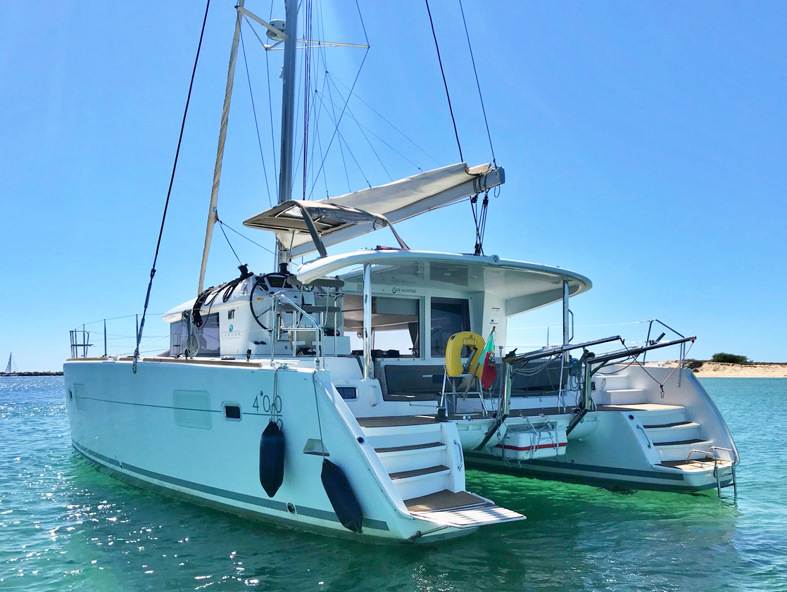 Lagoon 40 Catamaran, view 4