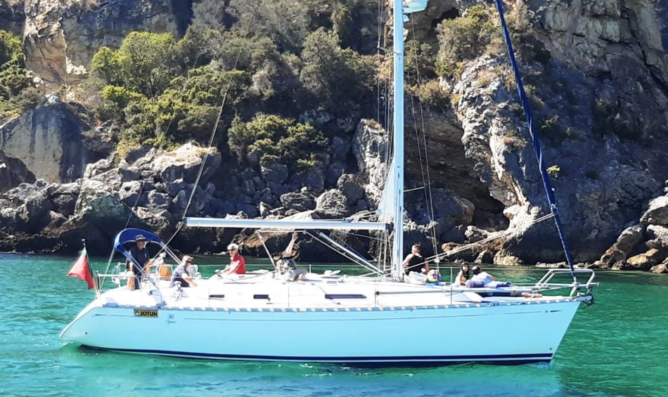 Sailboat 36, view 3