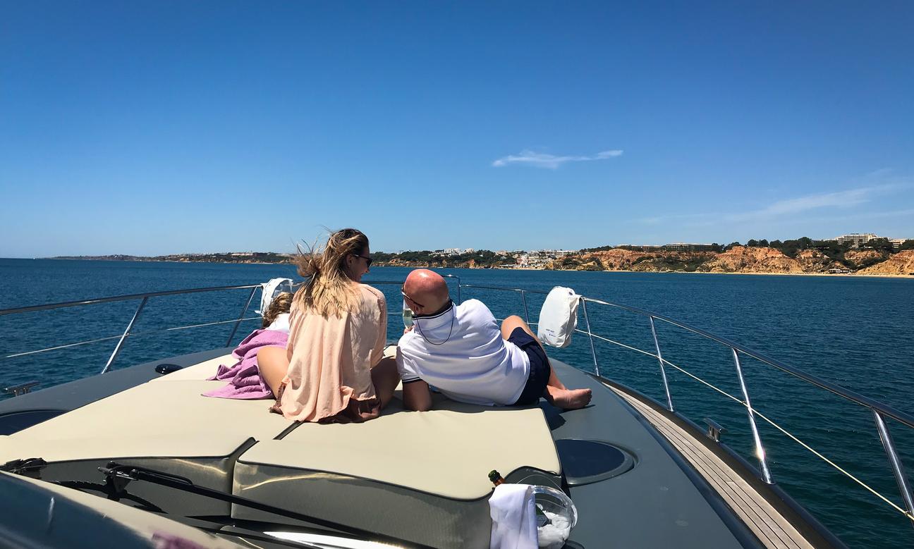 Sunseeker Predator 60, view 3