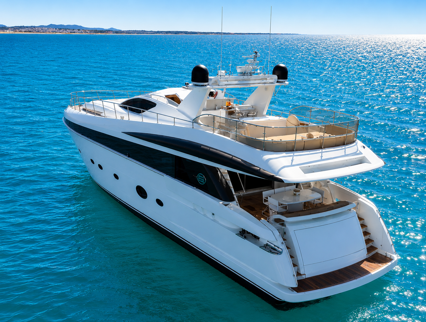 Wide Body Yacht 82 (Vilamoura) Boat Rental Algarve Portugal