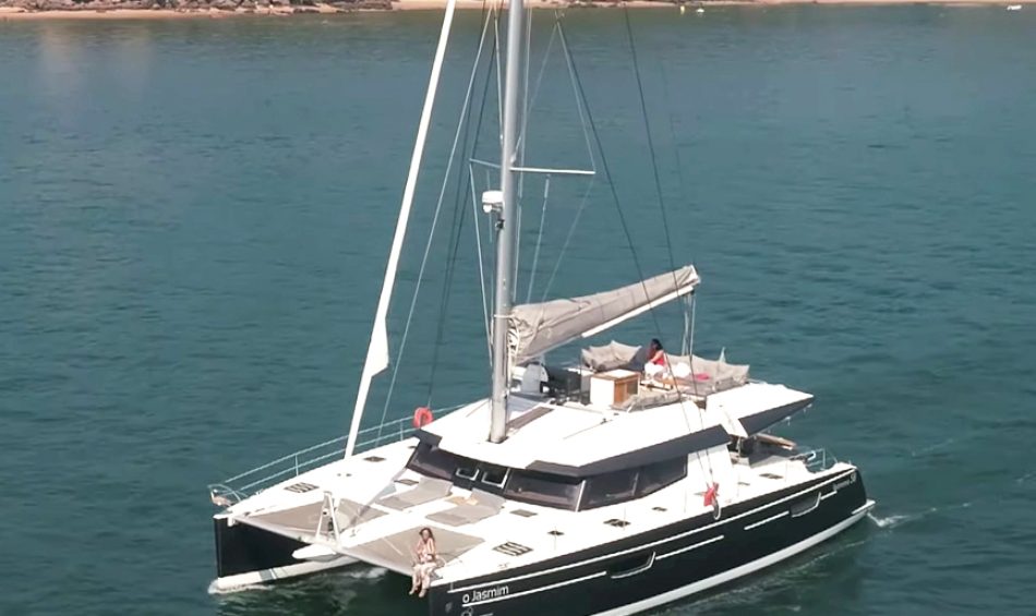My Captain Aluguer Barco Tróia Setúbal Catamaran de Luxo 58 01