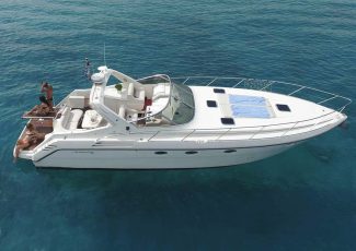 yacht-in-crete-motor-yacht-cranchi-mediterranee-41-ft
